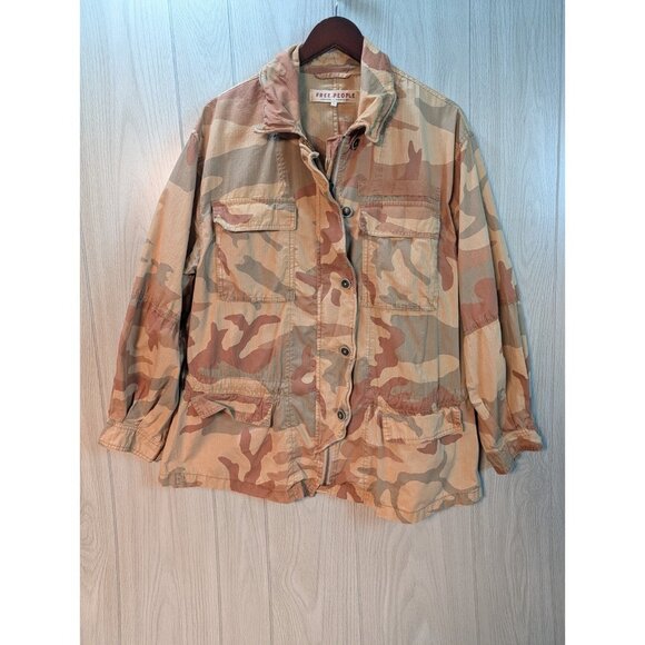 Free People Jackets & Blazers - Free People Sz M Lead The Way Tan Camoflage Oversize Bohemian Cotton Jacket